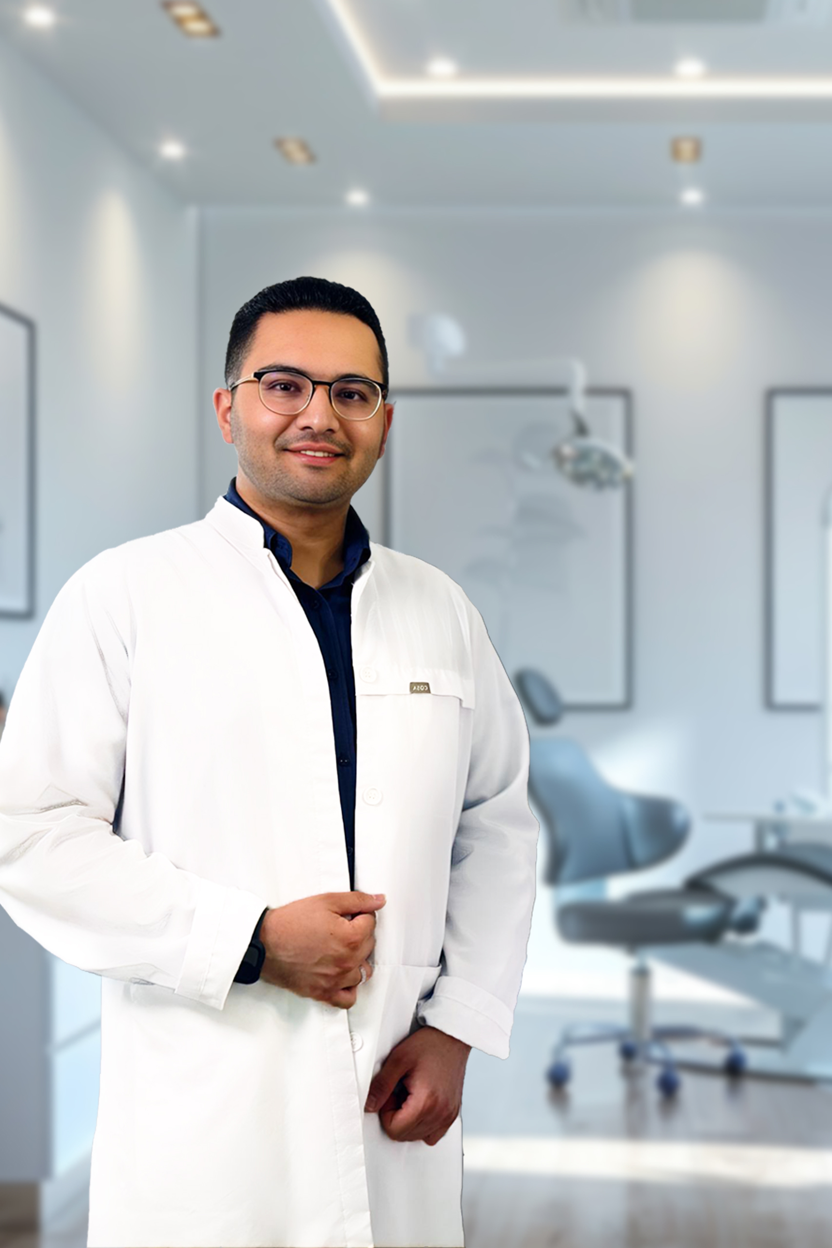 https://dentislife.com/wp-content/uploads/2025/06/Sina-Sayan-1.jpg
